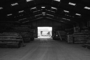 At Forest to Home, we relish making our regular visit to the sawmill. It enables us to join the dots, from the forest to our finished product.
